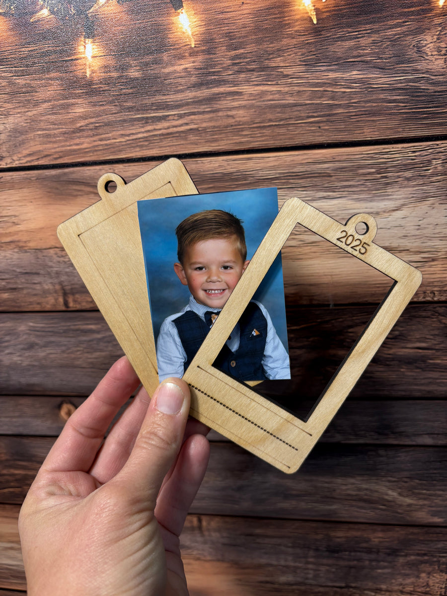 Wood Photo Ornament – Fits 2x3 Photo