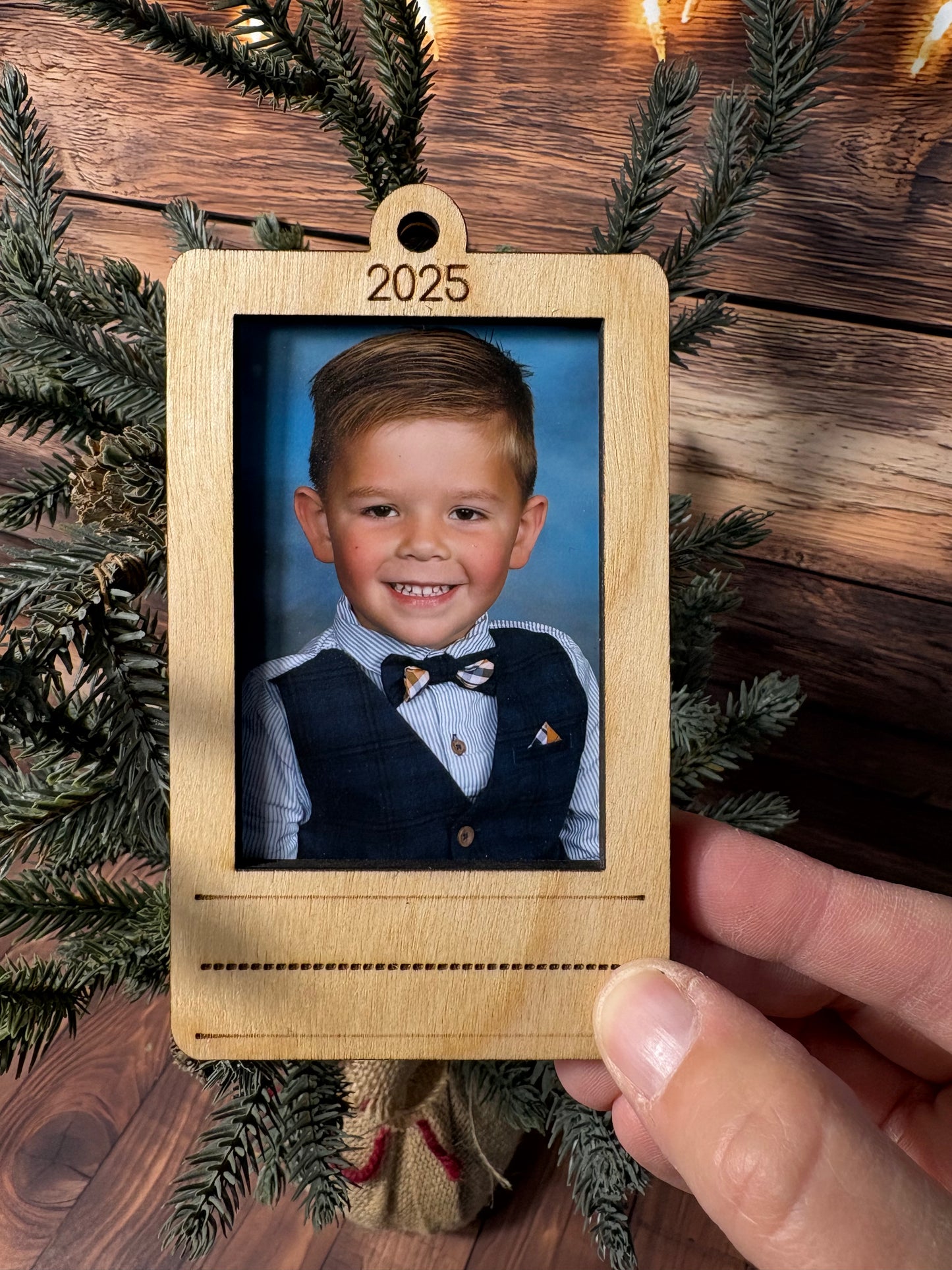 Custom Wood Photo Ornament – Fits 2x3 Photo